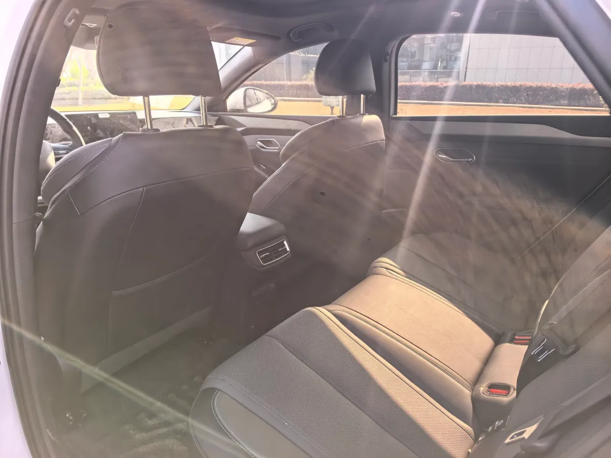 2025 BYD QinL BEV,autocango,china used car exporter,china ev exporter,chinese used car exporter,chinese used ev exporter