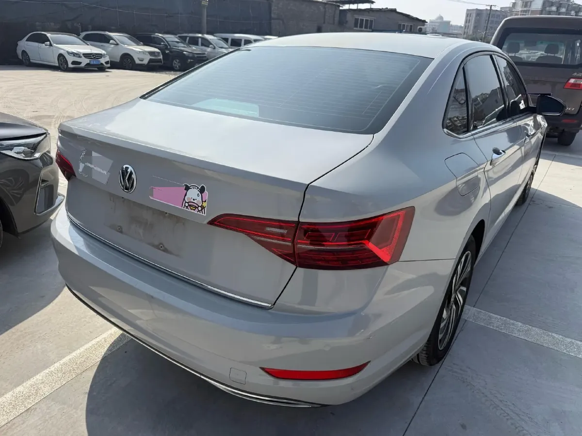 2019 Luxgen Grand 7 MPV 2.0T 188HP L4 6AT,autocango,china used car exporter,china ev exporter,chinese used car exporter,chinese used ev exporter