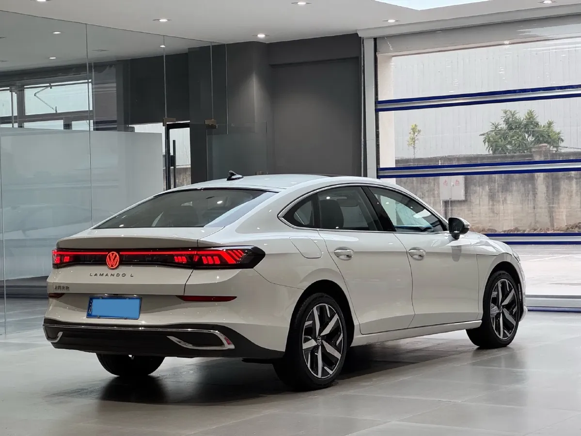 2024 Volkswagen Lamando 1.4T 150HP L4 7DCT,autocango,china used car exporter,china ev exporter,chinese used car exporter,chinese used ev exporter