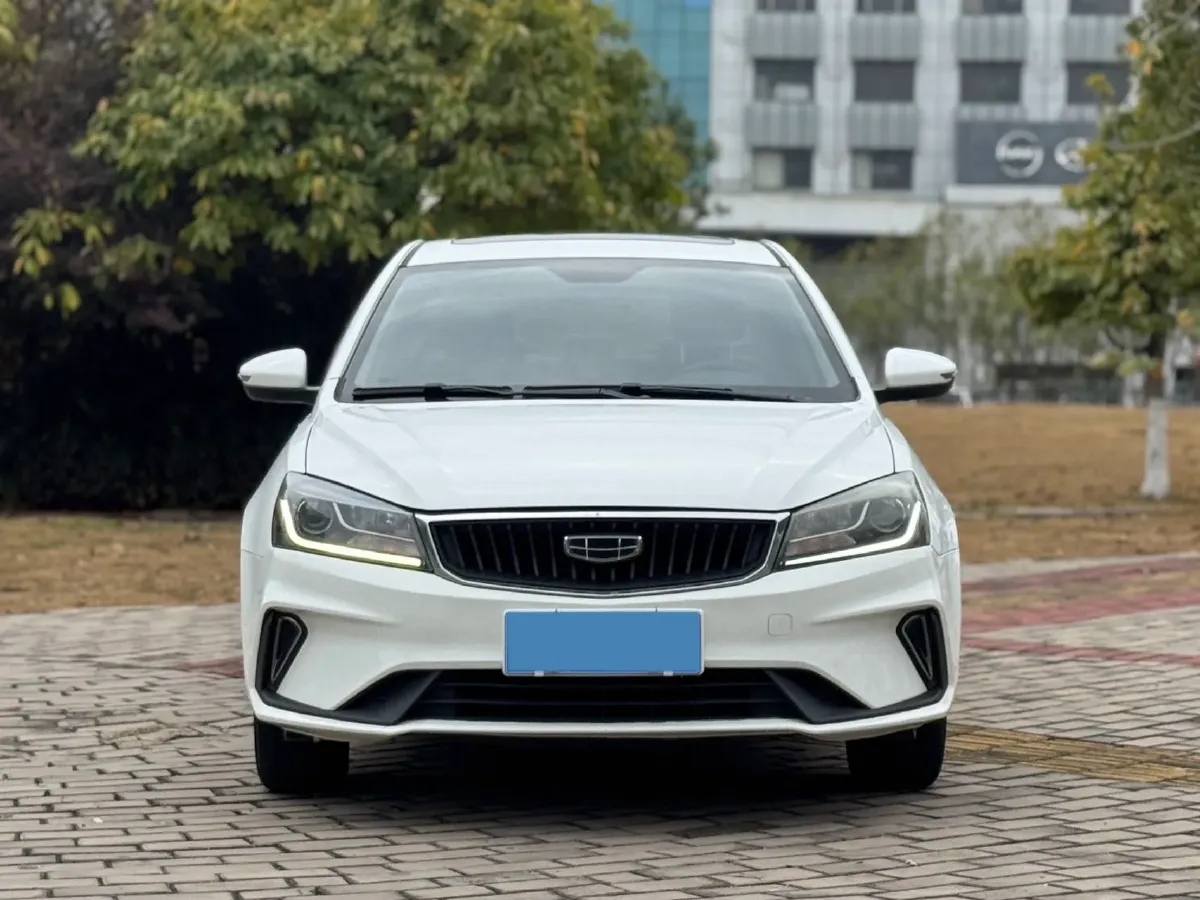 2021 BaoJun 530 1.5T 147HP L4 CVT,autocango,china used car exporter,china ev exporter,chinese used car exporter,chinese used ev exporter