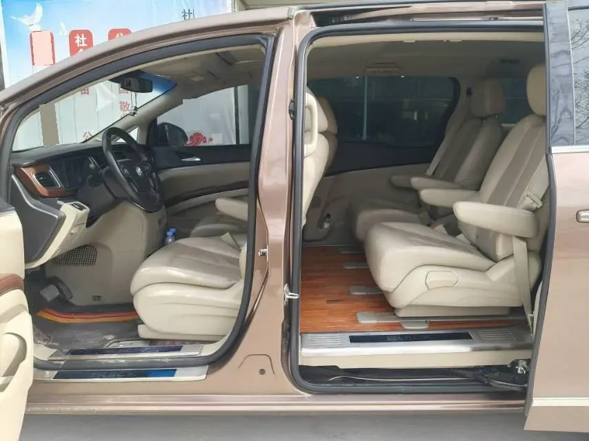 2018 Buick GL8 2.0T 260HP L4 6AT,autocango,china used car exporter,china ev exporter,chinese used car exporter,chinese used ev exporter