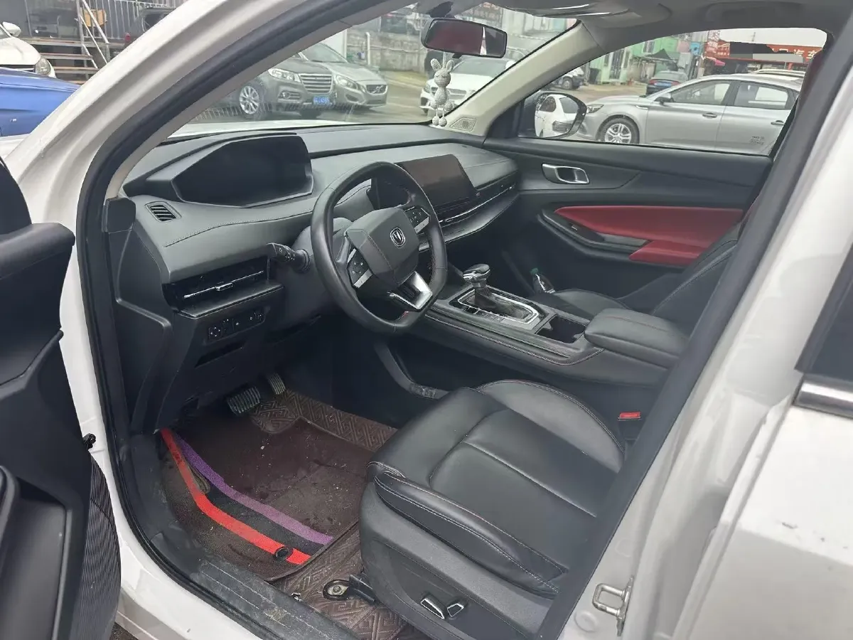 2022 ChangAn CS55 Plus 1.5T 180HP L4 7DCT,autocango,china used car exporter,china ev exporter,chinese used car exporter,chinese used ev exporter