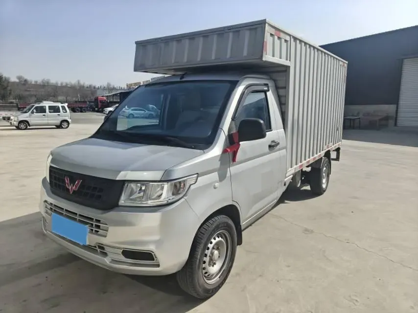 2019 WuLing RongGuang New Truck 1.5L 107HP L4 5MT,autocango,china used car exporter,china ev exporter,chinese used car exporter,chinese used ev exporter