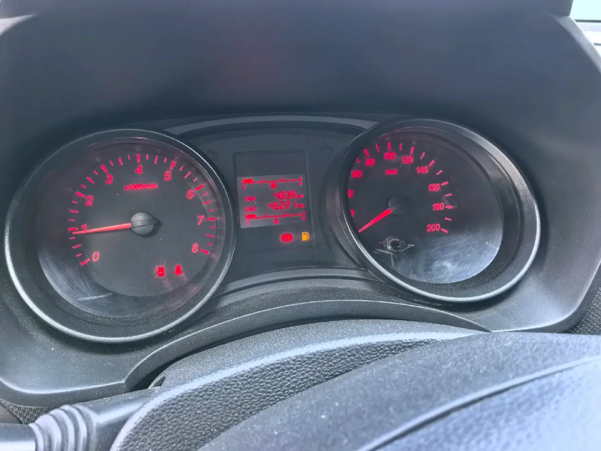 2019 WuLing HongGuang 1.5L 105HP L4 5MT,autocango,china used car exporter,china ev exporter,chinese used car exporter,chinese used ev exporter