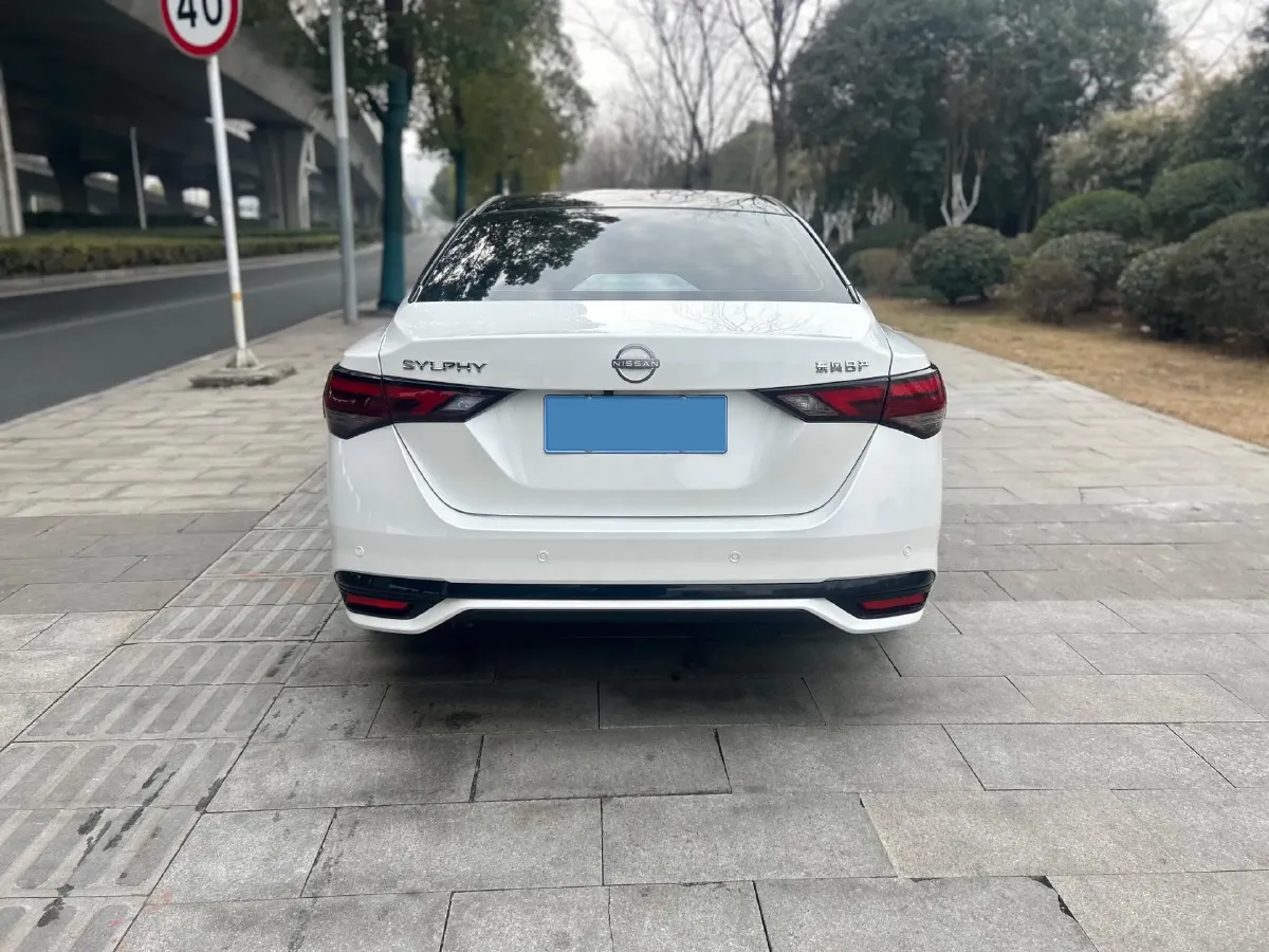 2023 Nissan Sylphy 1.6L 135HP L4 CVT,autocango,china used car exporter,china ev exporter,chinese used car exporter,chinese used ev exporter