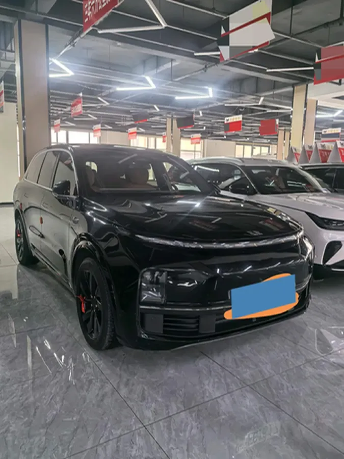 2023 Li L7 Range Extended 154HP REEV 40.9KWH,autocango,china used car exporter,china ev exporter,chinese used car exporter,chinese used ev exporter