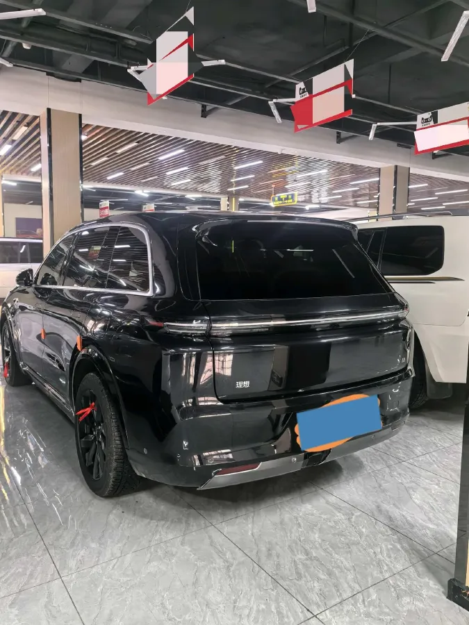 2023 Li L7 Range Extended 154HP REEV 40.9KWH,autocango,china used car exporter,china ev exporter,chinese used car exporter,chinese used ev exporter