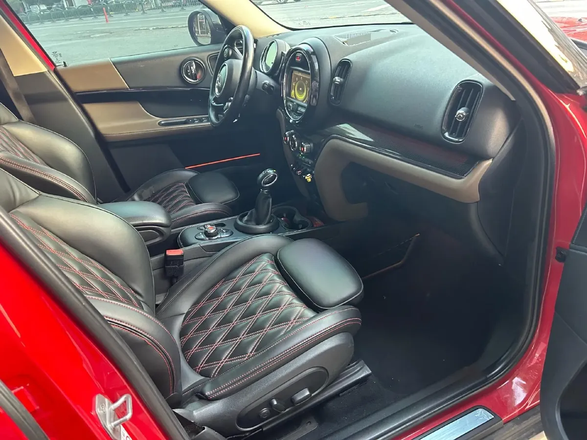 2017 MINI COUNTRYMAN 1.5T 136HP L3 8AT,autocango,china used car exporter,china ev exporter,chinese used car exporter,chinese used ev exporter