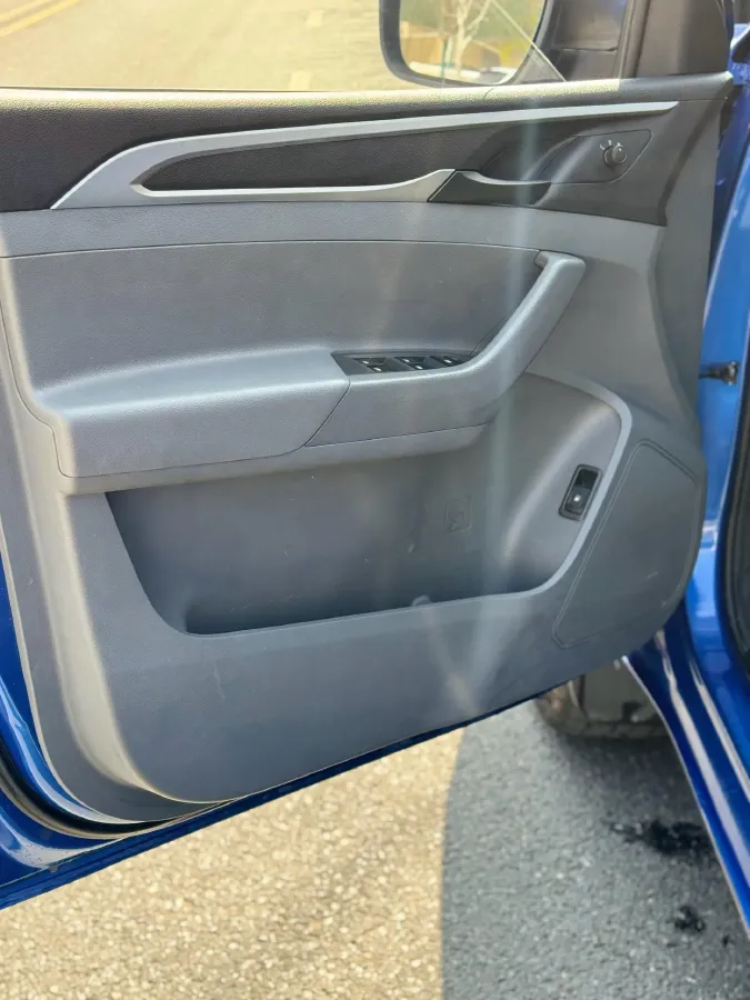 2019 MAXUS T70 2.0T 163HP L4 6MT,autocango,china used car exporter,china ev exporter,chinese used car exporter,chinese used ev exporter