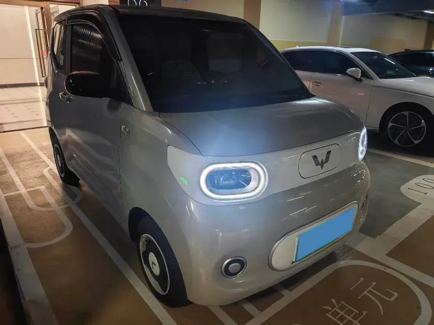 2024 WuLing HongGuang MINI EV BEV 17.3KWH,autocango,china used car exporter,china ev exporter,chinese used car exporter,chinese used ev exporter
