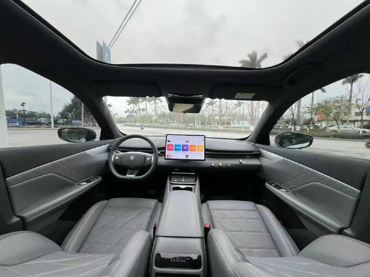 2025 Deepal SL03 BEV 58.1KWH,autocango,china used car exporter,china ev exporter,chinese used car exporter,chinese used ev exporter