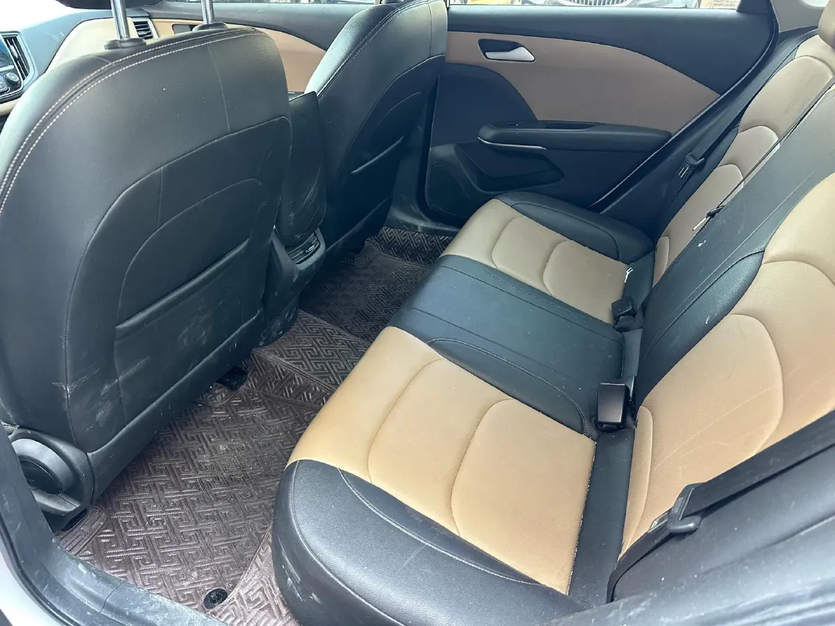 2020 Chevrolet Monza 1.5L 113HP L4 6AT,autocango,china used car exporter,china ev exporter,chinese used car exporter,chinese used ev exporter