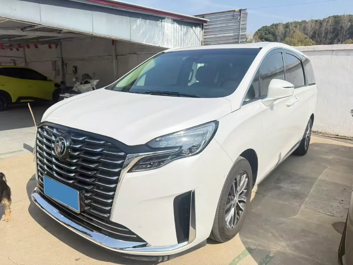 2023 Buick GL8 2.0T 237HP L4 9AT,autocango,china used car exporter,china ev exporter,chinese used car exporter,chinese used ev exporter