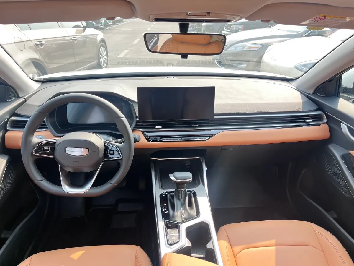 2025 Geely Emgrand 1.5L 127HP L4 CVT,autocango,china used car exporter,china ev exporter,chinese used car exporter,chinese used ev exporter