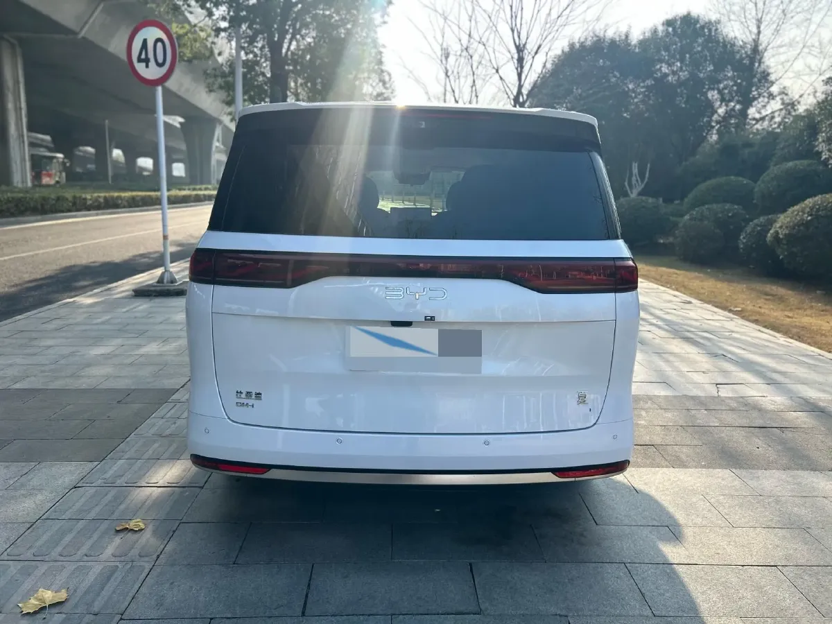 2025 BYD Xia 1.5T 156HP L4 E-CVT PHEV 36.6KWH,autocango,china used car exporter,china ev exporter,chinese used car exporter,chinese used ev exporter