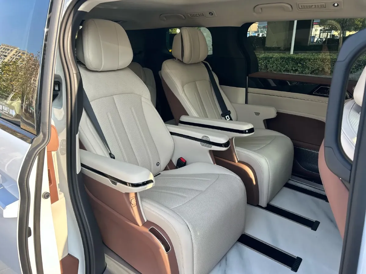 2025 BYD Xia 1.5T 156HP L4 E-CVT PHEV 36.6KWH,autocango,china used car exporter,china ev exporter,chinese used car exporter,chinese used ev exporter