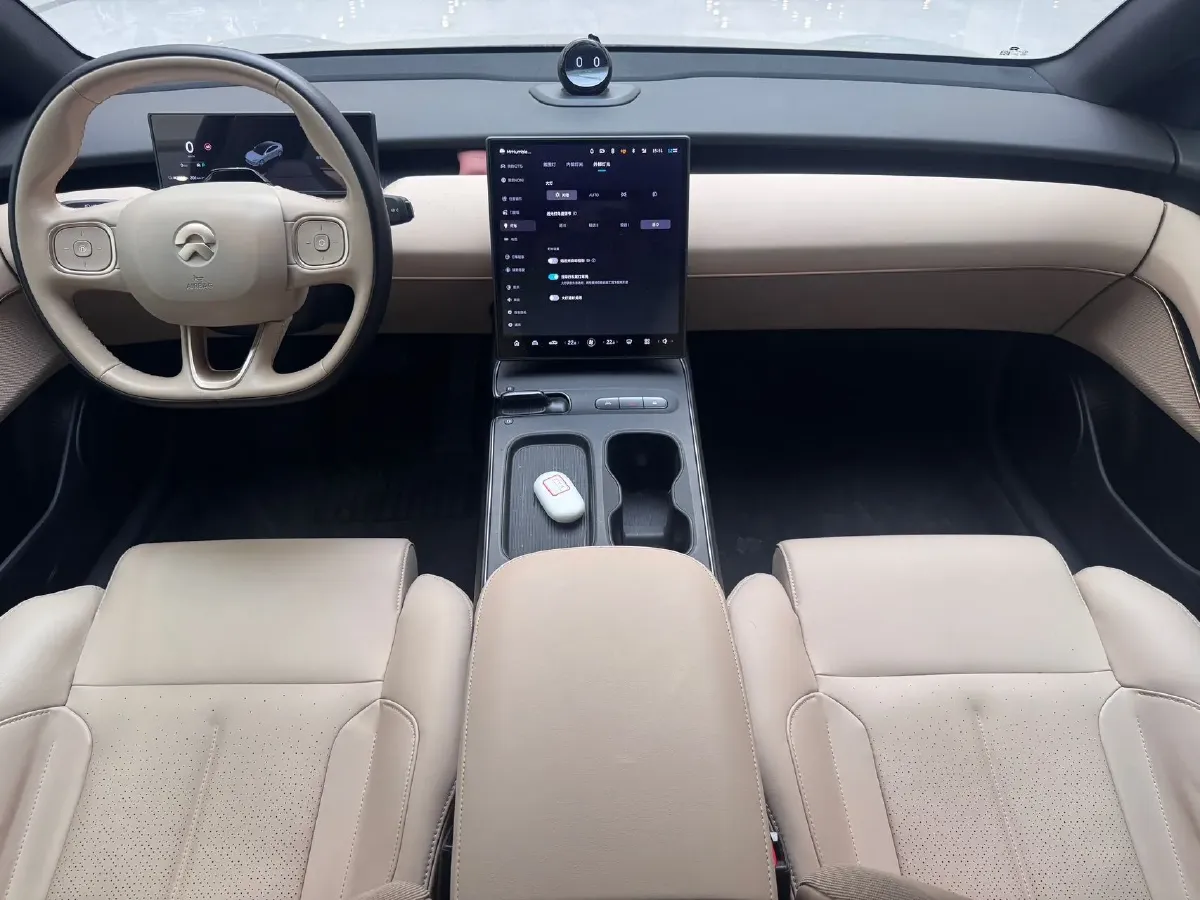 2022 JunTian HeiWuShi Youth 2.0T 203HP L4 6AT,autocango,china used car exporter,china ev exporter,chinese used car exporter,chinese used ev exporter