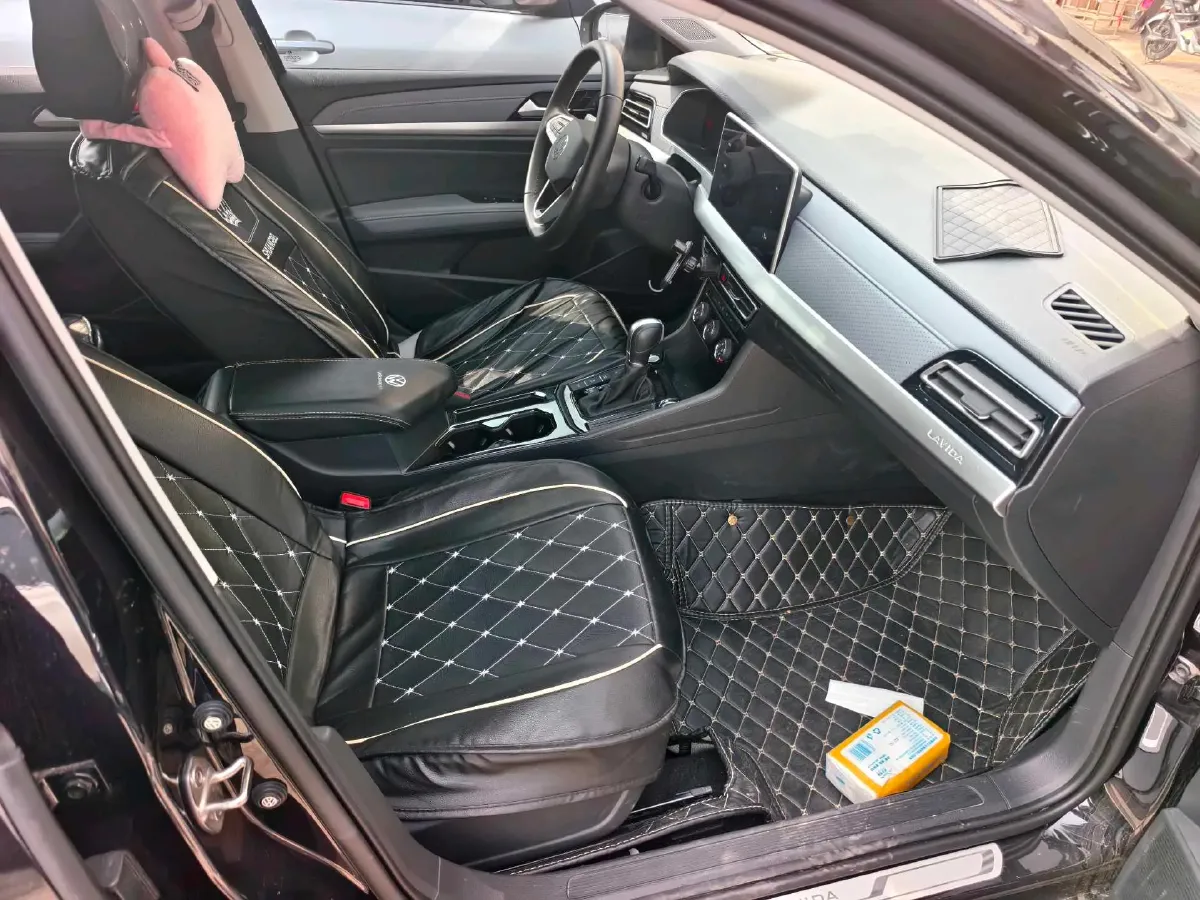 2023 Volkswagen Lavida 1.4T 150HP L4 7DCT,autocango,china used car exporter,china ev exporter,chinese used car exporter,chinese used ev exporter