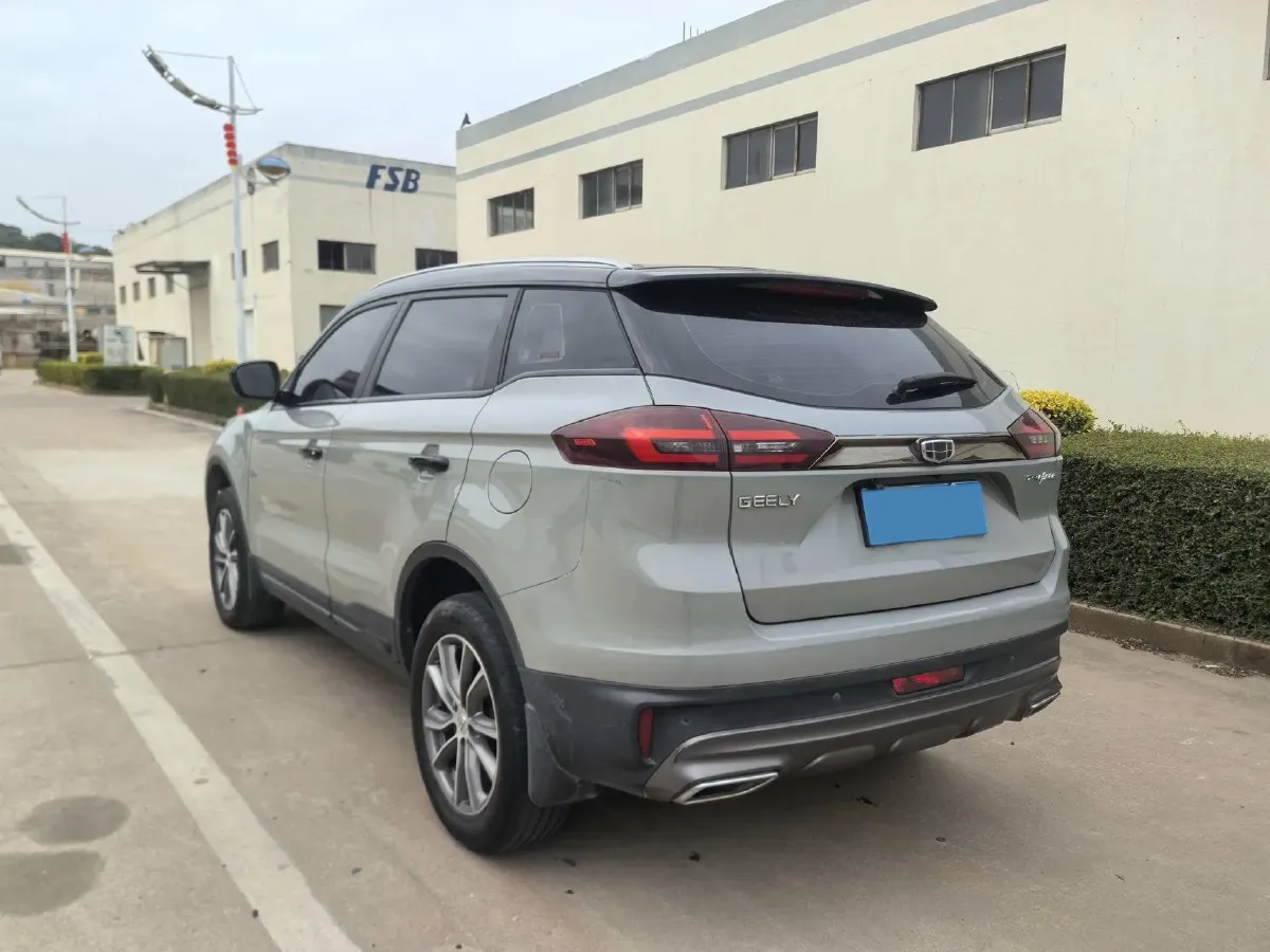 2020 Roewe i6 1.5T 169HP L4 7DCT,autocango,china used car exporter,china ev exporter,chinese used car exporter,chinese used ev exporter