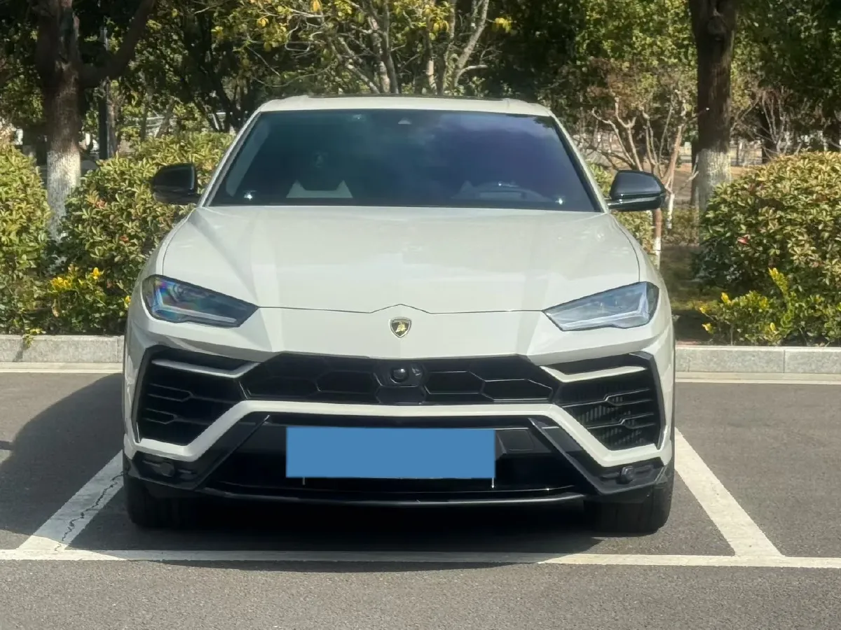 2021 Lamborghini Urus 4.0T 641HP V8 8AT,autocango,china used car exporter,china ev exporter,chinese used car exporter,chinese used ev exporter