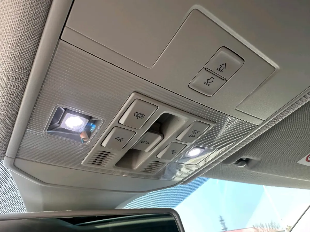 2023 Volkswagen Sagitar 1.5T 160HP L4 7DCT,autocango,china used car exporter,china ev exporter,chinese used car exporter,chinese used ev exporter