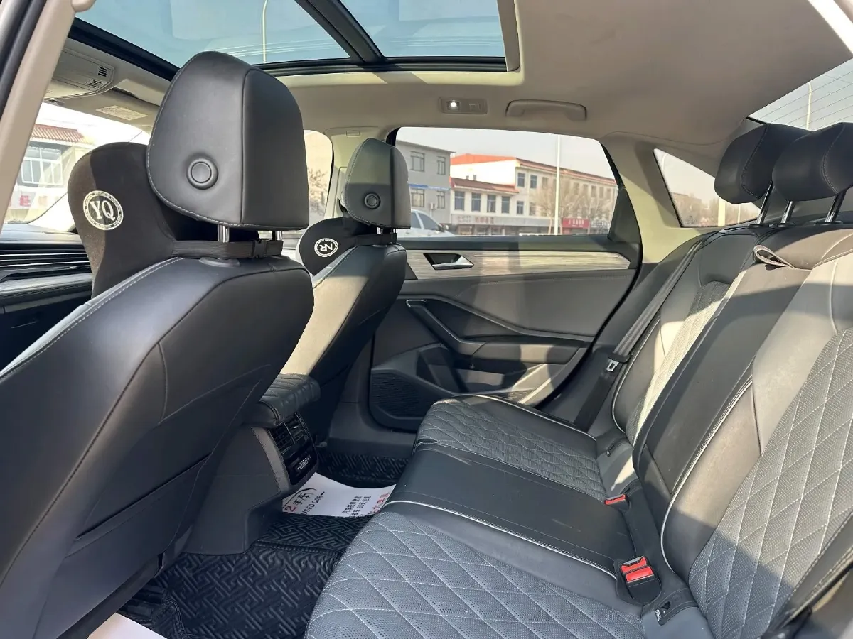 2023 Volkswagen Sagitar 1.5T 160HP L4 7DCT,autocango,china used car exporter,china ev exporter,chinese used car exporter,chinese used ev exporter