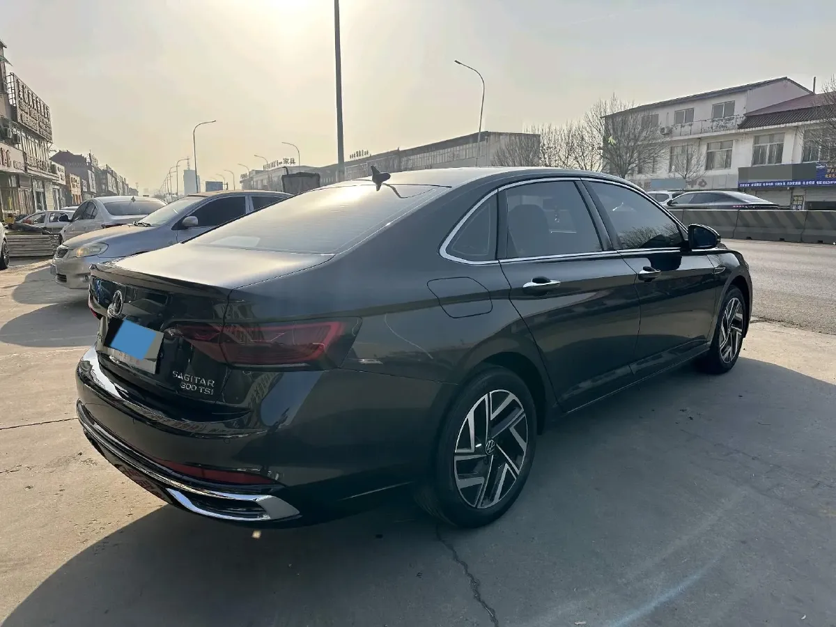 2023 Volkswagen Sagitar 1.5T 160HP L4 7DCT,autocango,china used car exporter,china ev exporter,chinese used car exporter,chinese used ev exporter