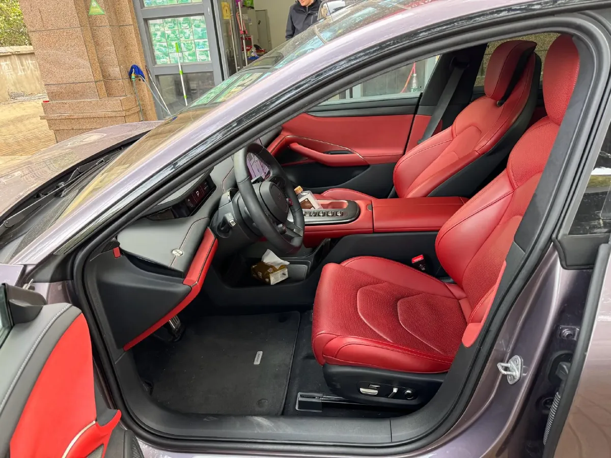 2024 MI SU7 BEV 101KWH,autocango,china used car exporter,china ev exporter,chinese used car exporter,chinese used ev exporter