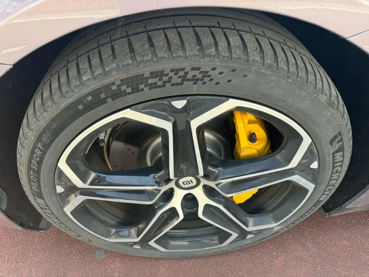 2024 MI SU7 BEV 101KWH,autocango,china used car exporter,china ev exporter,chinese used car exporter,chinese used ev exporter