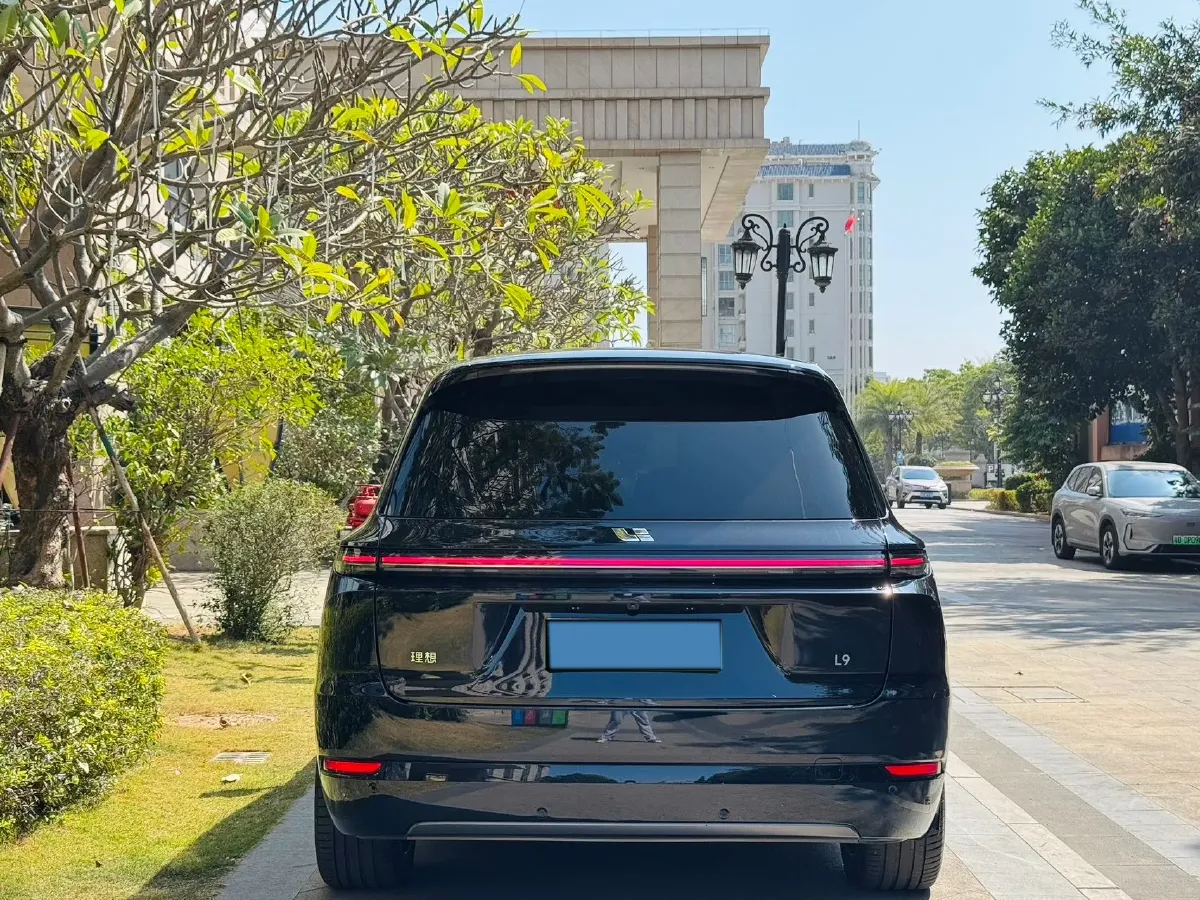 2022 Li L9 Range Extended 154HP REEV 42.6KWH,autocango,china used car exporter,china ev exporter,chinese used car exporter,chinese used ev exporter