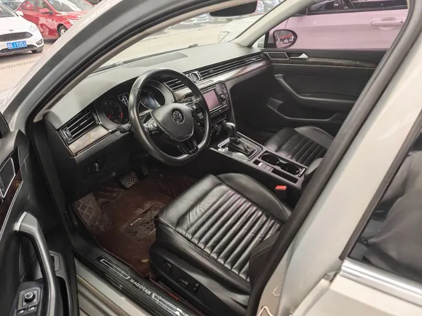 2018 Volkswagen Magotan 1.8T 180HP L4 7DCT,autocango,china used car exporter,china ev exporter,chinese used car exporter,chinese used ev exporter