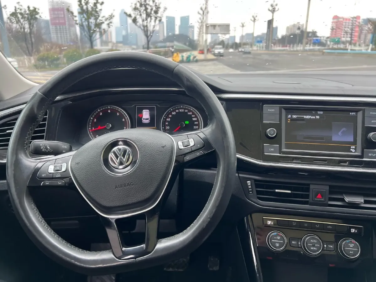 2019 Jeep Cherokee 2.0T 234HP L4 9AT,autocango,china used car exporter,china ev exporter,chinese used car exporter,chinese used ev exporter