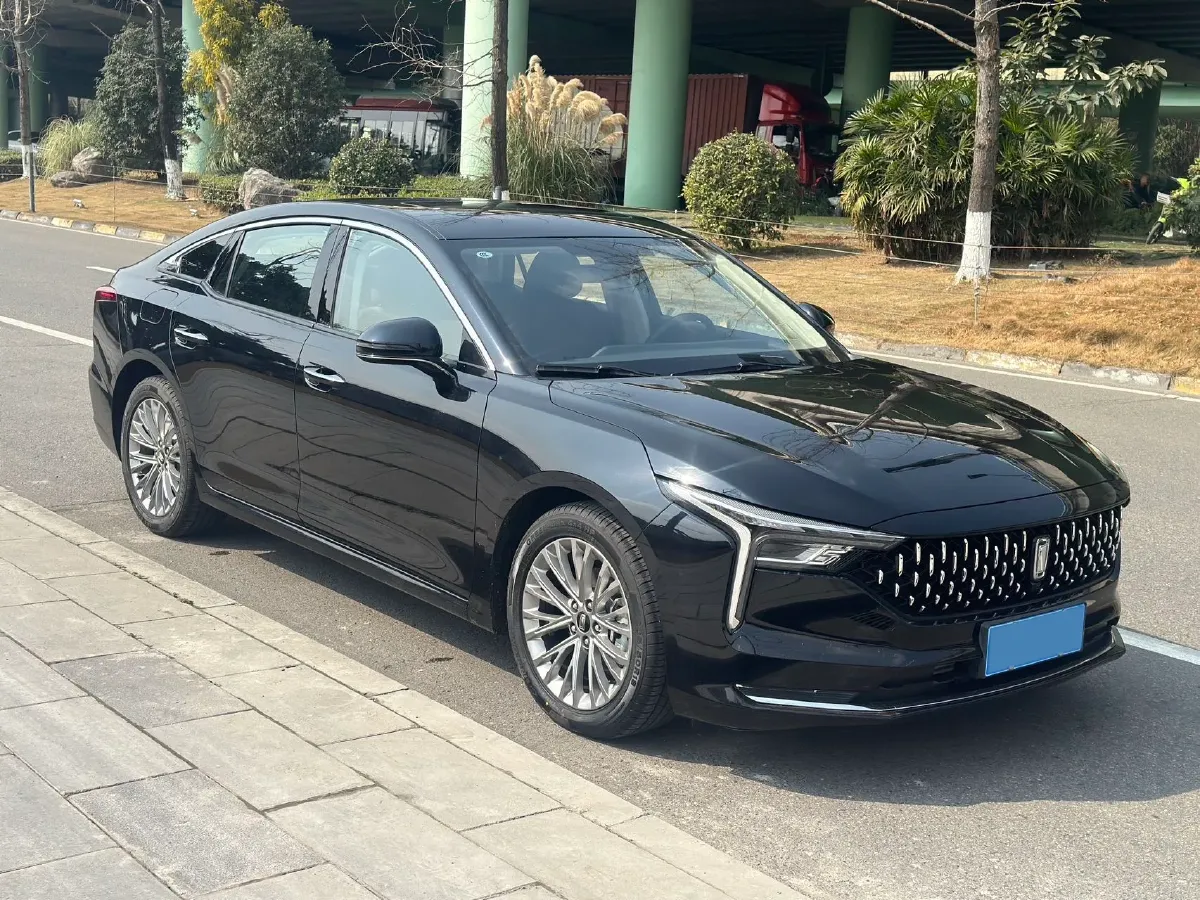 2023 Bestune B70 1.5T 169HP L4 7DCT,autocango,china used car exporter,china ev exporter,chinese used car exporter,chinese used ev exporter