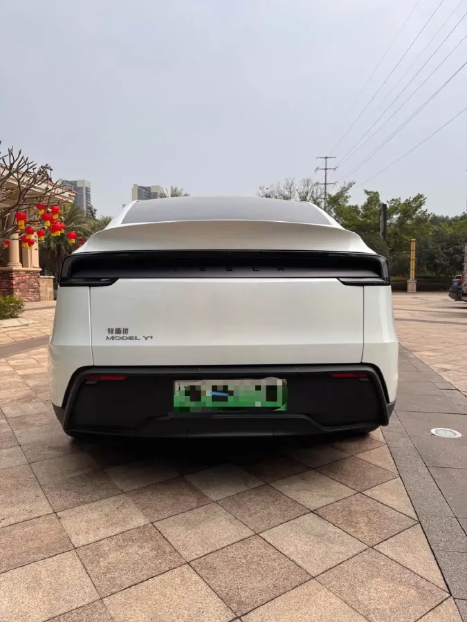 2025 Tesla Model Y BEV,autocango,china used car exporter,china ev exporter,chinese used car exporter,chinese used ev exporter