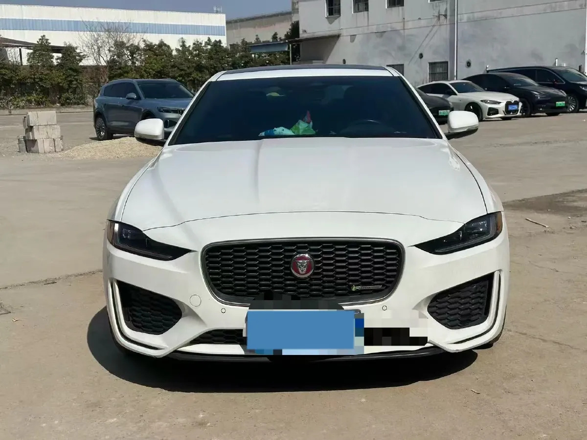 2021 Jaguar XEL 2.0T 250HP L4 8AT,autocango,china used car exporter,china ev exporter,chinese used car exporter,chinese used ev exporter