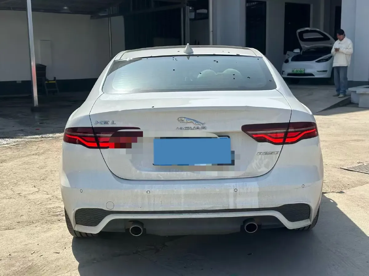 2021 Jaguar XEL 2.0T 250HP L4 8AT,autocango,china used car exporter,china ev exporter,chinese used car exporter,chinese used ev exporter
