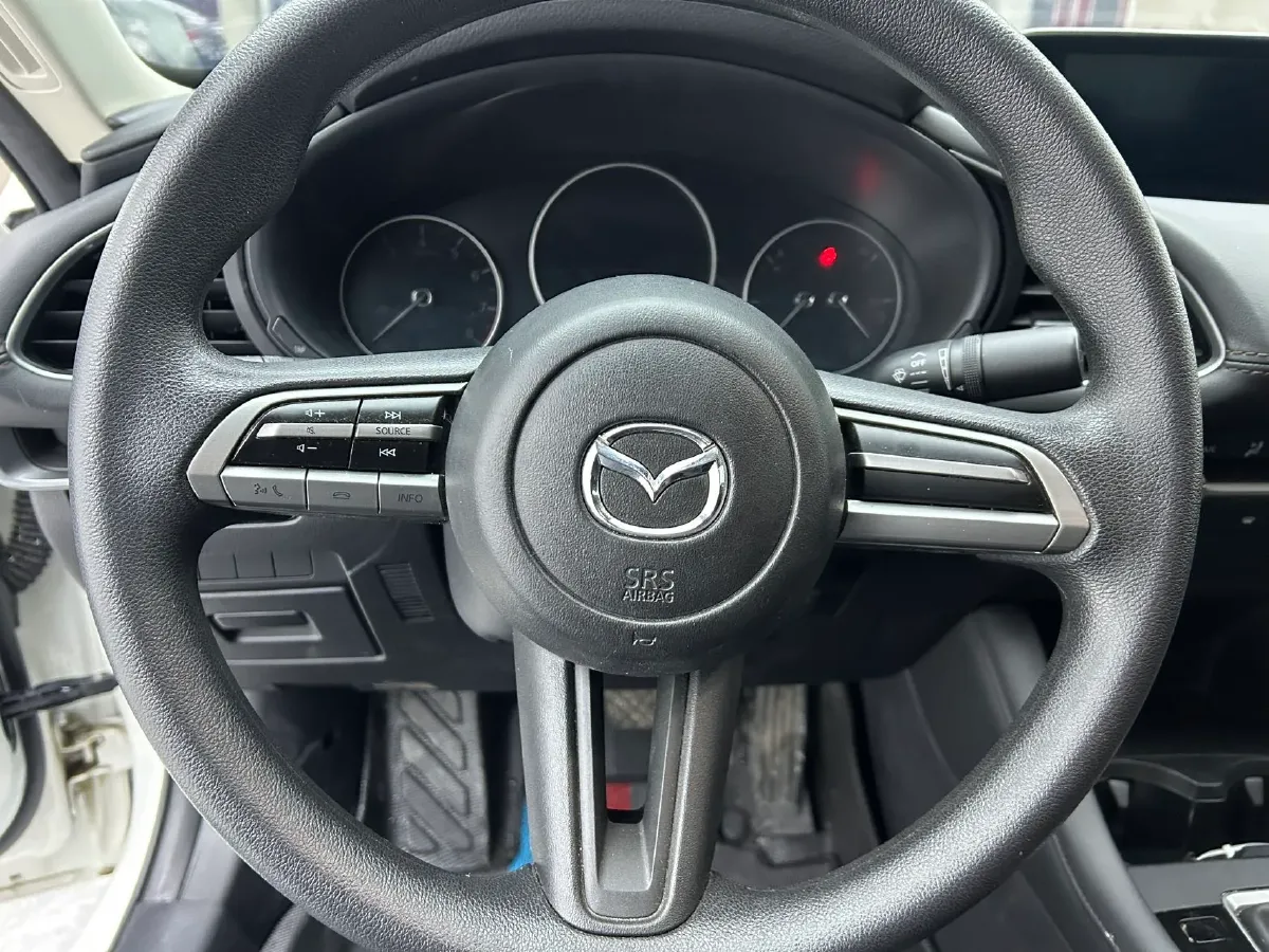 2021 Mazda 3 Axela 1.5L 117HP L4 6AT,autocango,china used car exporter,china ev exporter,chinese used car exporter,chinese used ev exporter