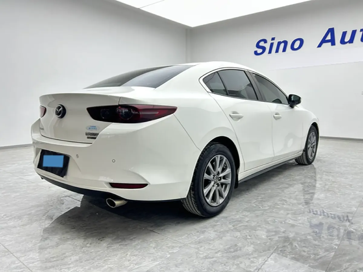 2021 Mazda 3 Axela 1.5L 117HP L4 6AT,autocango,china used car exporter,china ev exporter,chinese used car exporter,chinese used ev exporter