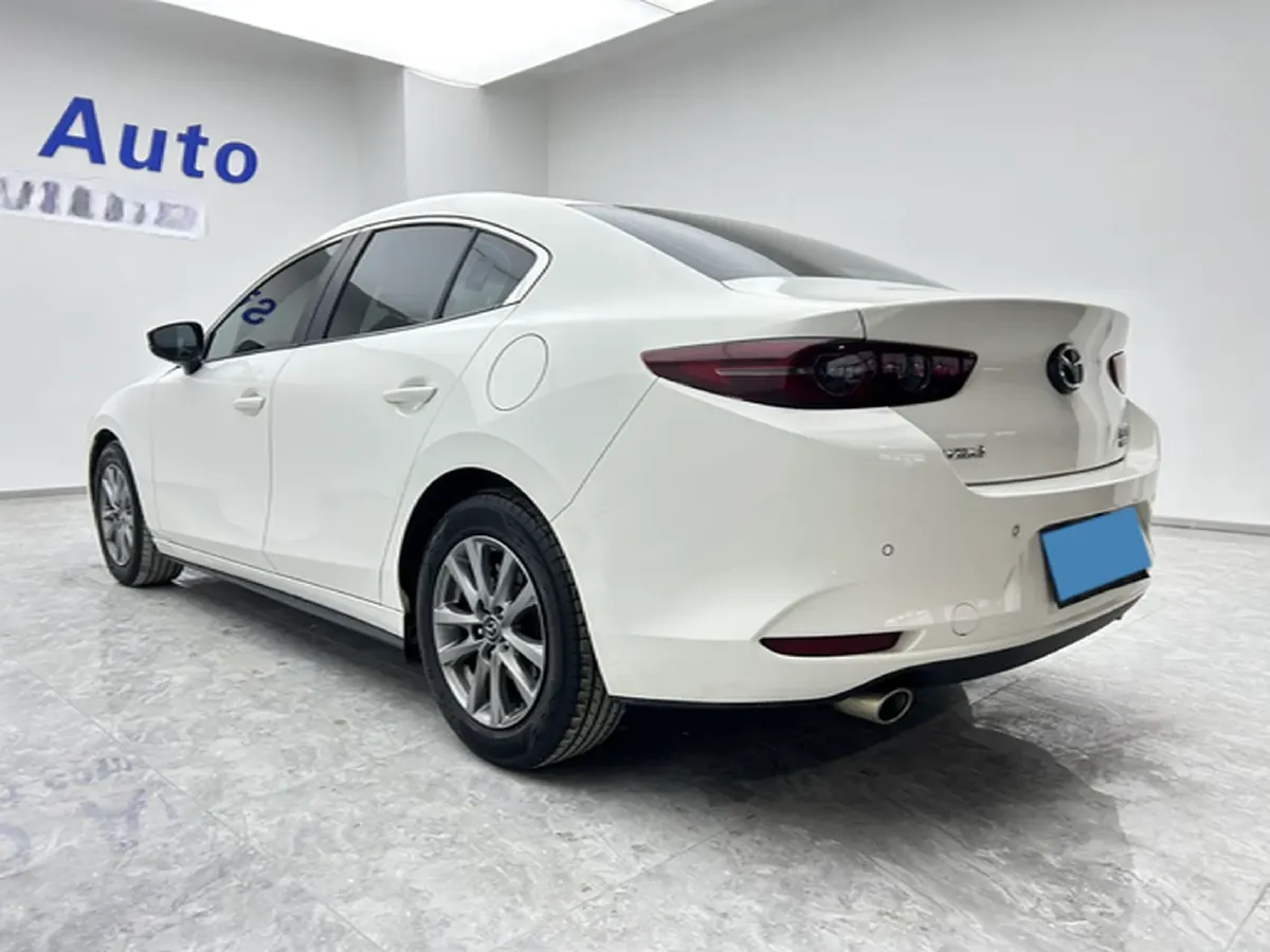 2021 Mazda 3 Axela 1.5L 117HP L4 6AT,autocango,china used car exporter,china ev exporter,chinese used car exporter,chinese used ev exporter