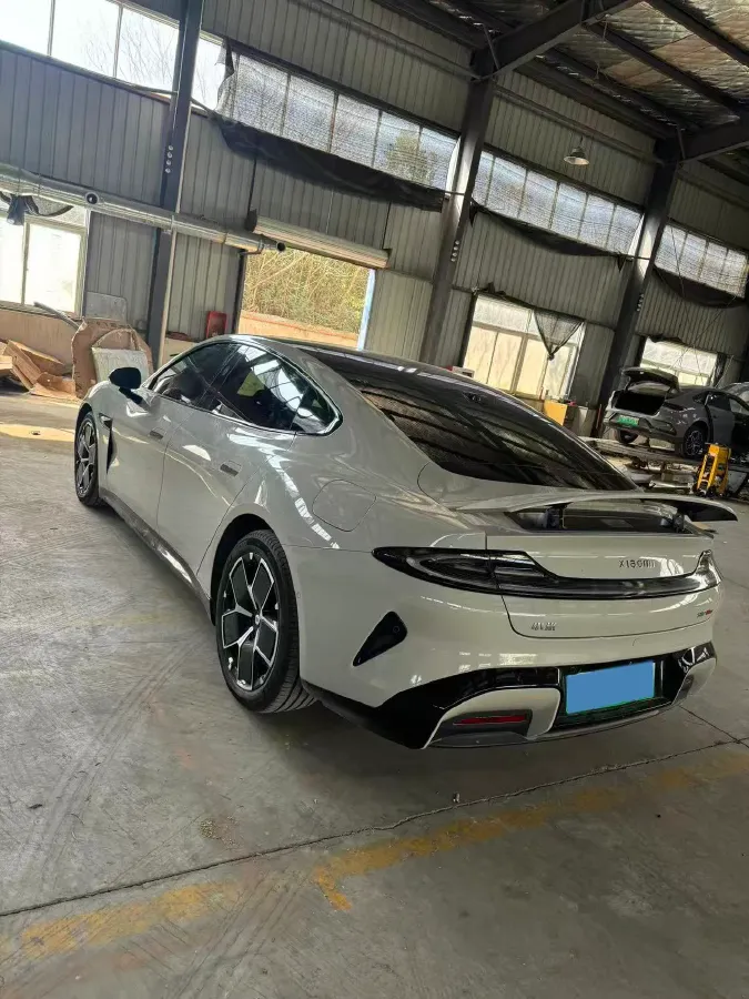 2024 MI SU7 BEV 101KWH,autocango,china used car exporter,china ev exporter,chinese used car exporter,chinese used ev exporter