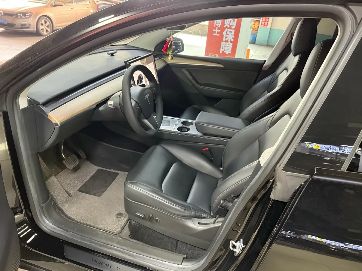 2021 MINI COUNTRYMAN 1.5T 136HP L3 8AT,autocango,china used car exporter,china ev exporter,chinese used car exporter,chinese used ev exporter