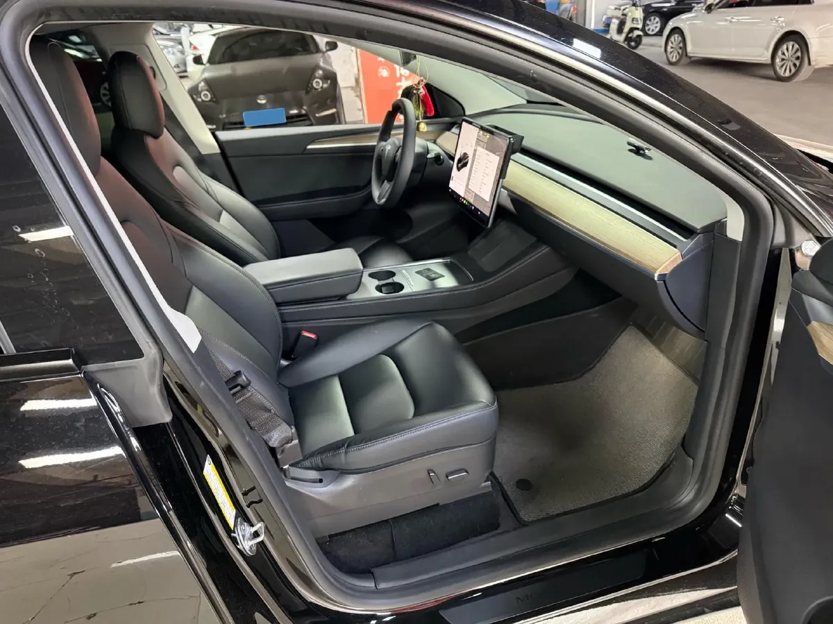 2021 MINI COUNTRYMAN 1.5T 136HP L3 8AT,autocango,china used car exporter,china ev exporter,chinese used car exporter,chinese used ev exporter