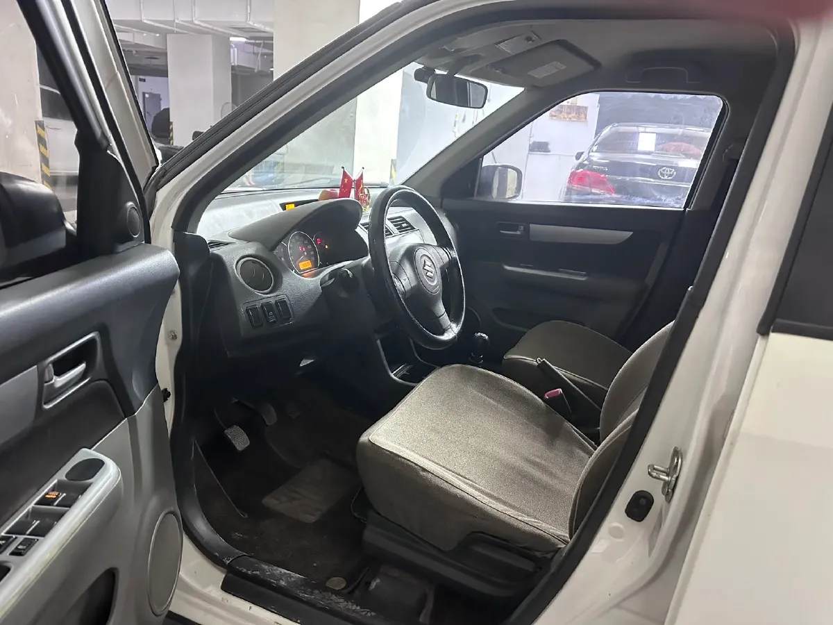 2016 JinBei ZhiShang S35 1.5L 102HP L4 5MT,autocango,china used car exporter,china ev exporter,chinese used car exporter,chinese used ev exporter