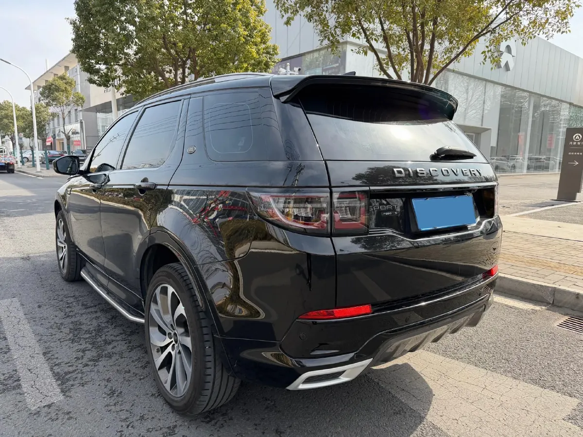 2020 Land Rover Discovery Sport 2.0T 249HP L4 9AT,autocango,china used car exporter,china ev exporter,chinese used car exporter,chinese used ev exporter