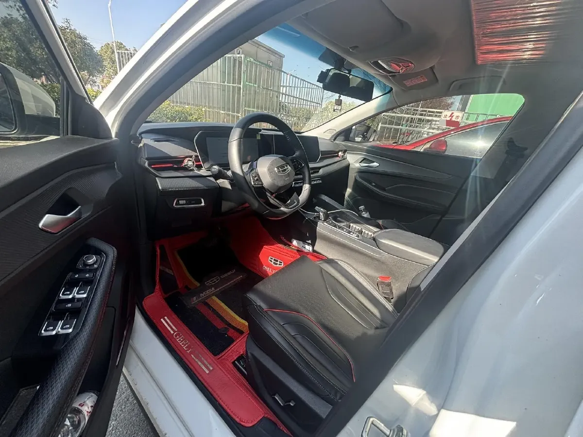 2022 Geely Binray 1.5T 181HP L4 7DCT,autocango,china used car exporter,china ev exporter,chinese used car exporter,chinese used ev exporter