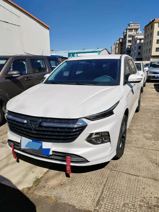 2020 WuLing KaiJie 1.5T 147HP L4 6MT,autocango,china used car exporter,china ev exporter,chinese used car exporter,chinese used ev exporter