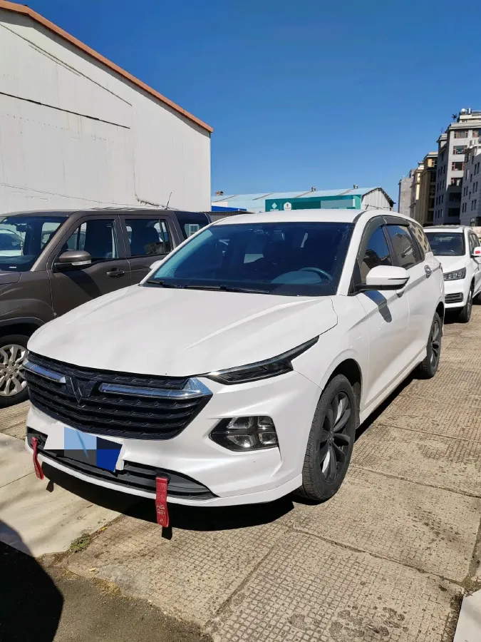 2020 WuLing KaiJie 1.5T 147HP L4 6MT,autocango,china used car exporter,china ev exporter,chinese used car exporter,chinese used ev exporter