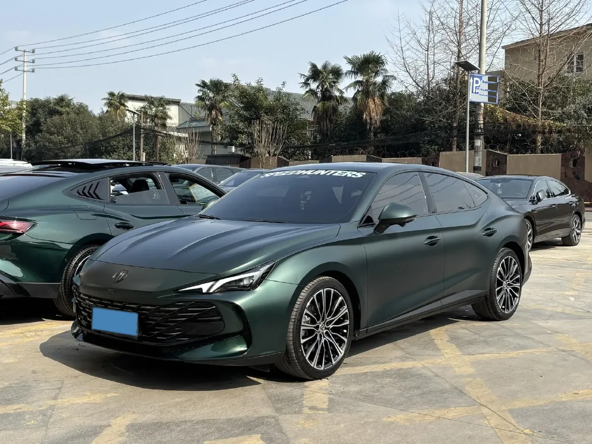 2023 MG 7 1.5T 188HP L4 7DCT,autocango,china used car exporter,china ev exporter,chinese used car exporter,chinese used ev exporter