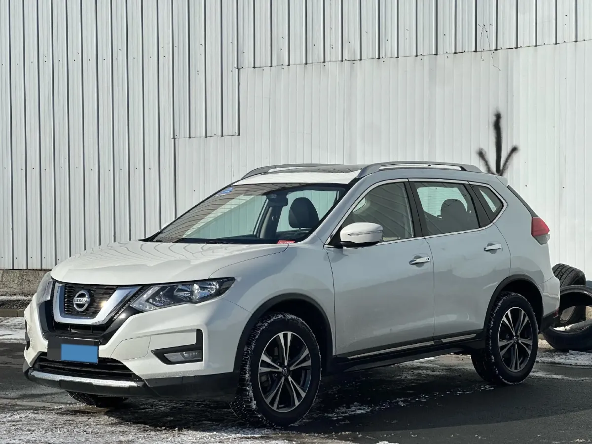 2021 Nissan X-Trail 2.5L 181HP L4 CVT,autocango,china used car exporter,china ev exporter,chinese used car exporter,chinese used ev exporter