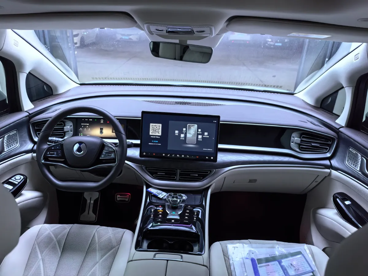 2025 Denza D9 1.5T 139HP L4 E-CVT PHEV,autocango,china used car exporter,china ev exporter,chinese used car exporter,chinese used ev exporter